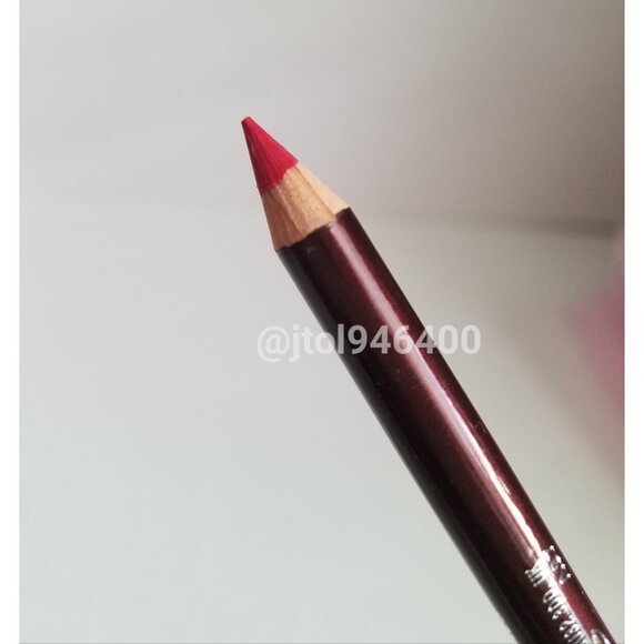 Mac Follow Your Heart Lip Pencil - Picture 1 of 11